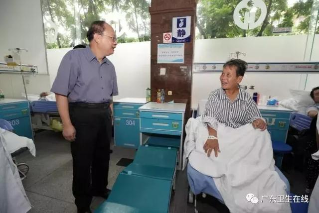 共享輪椅、陪護(hù)床上線!廣東這家醫(yī)院作出急診10大承諾