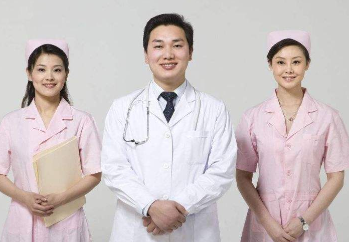 怎樣建立良好的醫(yī)護關(guān)系呢？