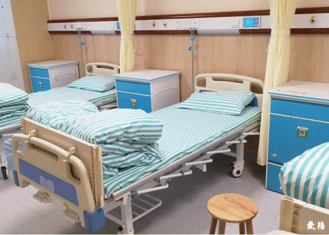 愛陪共享陪護(hù)床共享輪椅，憑什么讓大醫(yī)院選擇你6.png